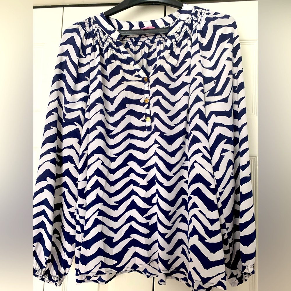 EUC Lilly Pulitzer Elsa Size Small